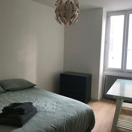 Appartement Avec 3 Chambres Au Centre De Pau Buitenkant foto