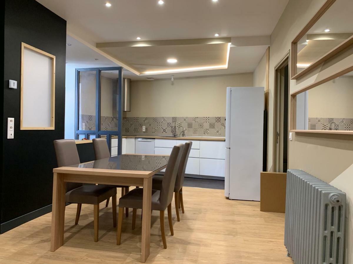 Appartement Avec 3 Chambres Au Centre De Pau Buitenkant foto
