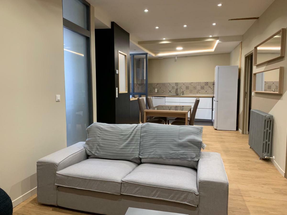 Appartement Avec 3 Chambres Au Centre De Pau Buitenkant foto